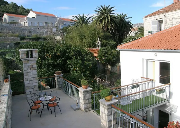 Forteca Apartments - Korcula Centre